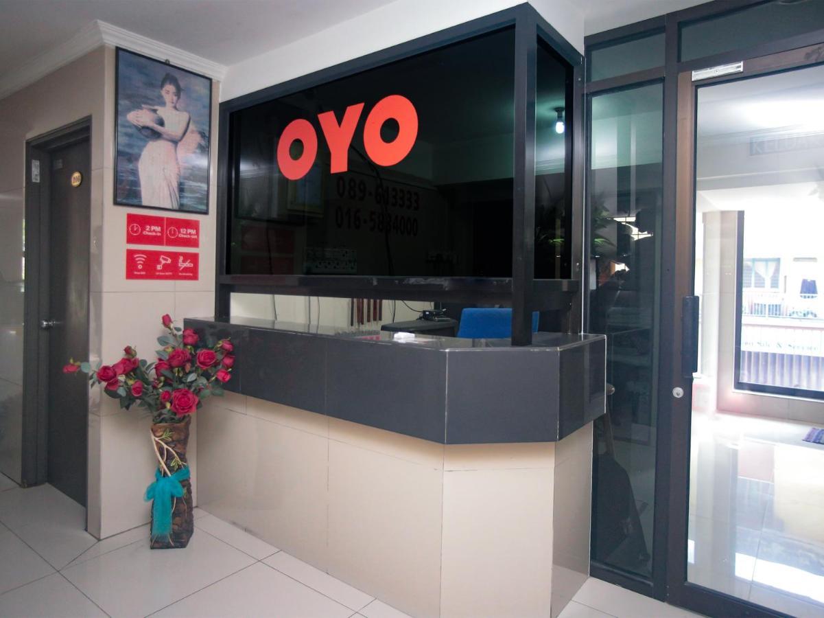 Oyo 89851 Leila Hotel Sandakan Exterior photo